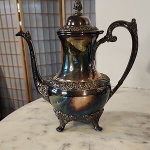 Vintage | Wm Rogers&Son Silver Plated Coffee/Tea Heritage 1847